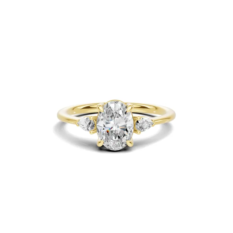 Elaris Oval Three Stone Ring